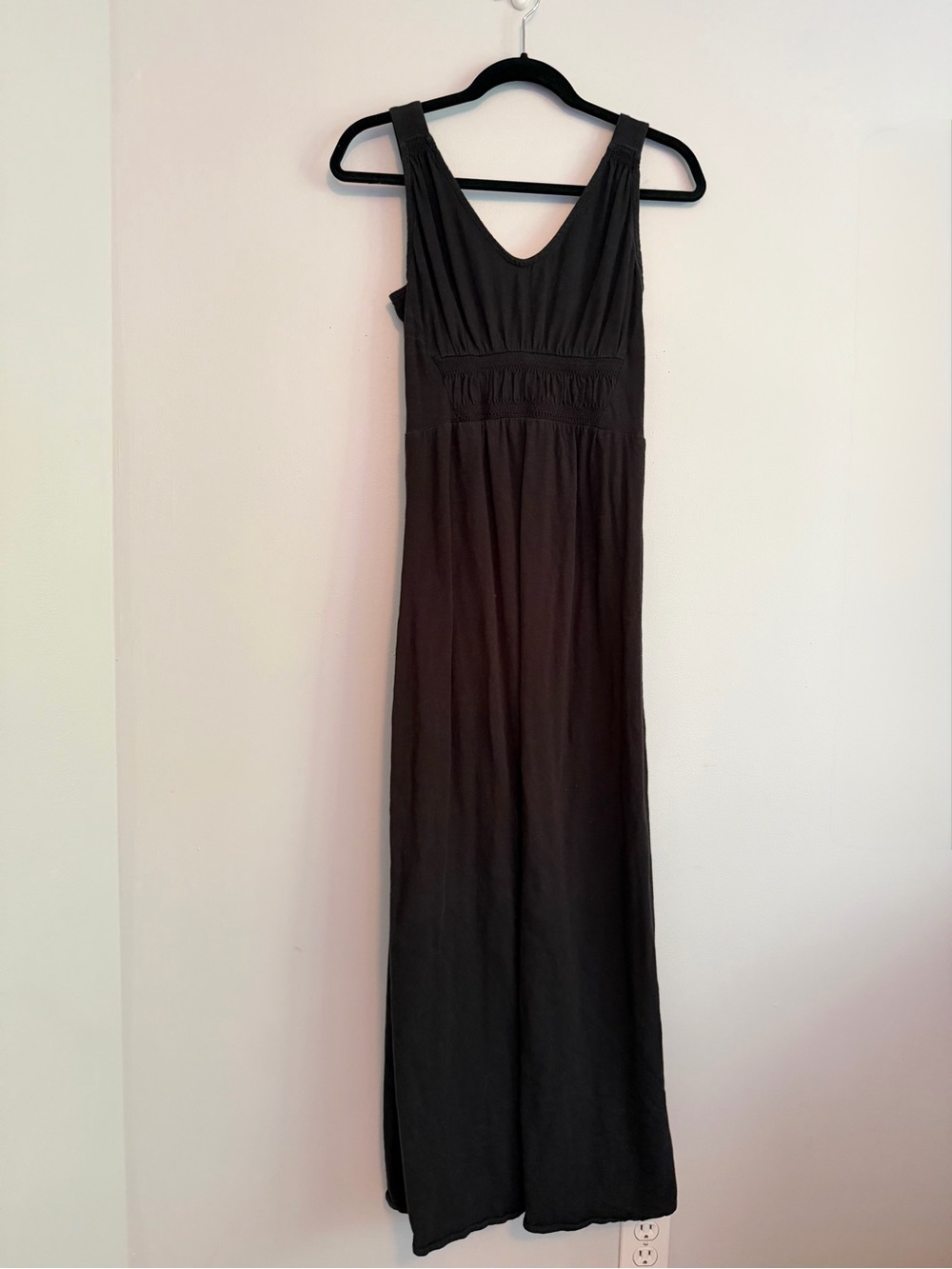 Classic Black Maxi Dress - Sleek Sleeveless Design
